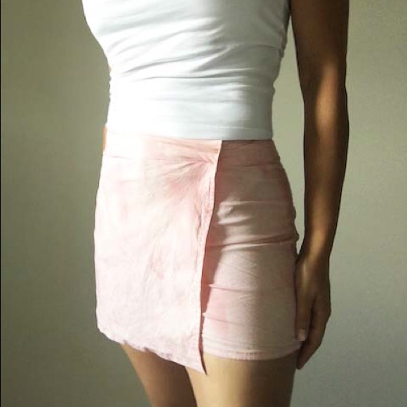 PACIFIC TRAIL Pink Acid Wash Skorts - Picture 2 of 11